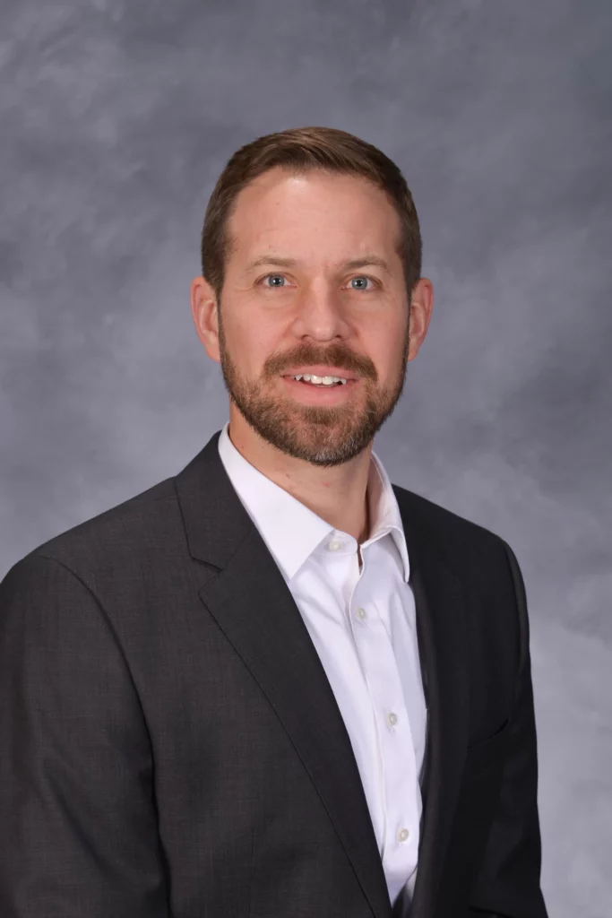 Dr. Andrew Lundquist